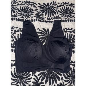 Calvin Klein Invisibles Lightly Lined V-Neck Bralette